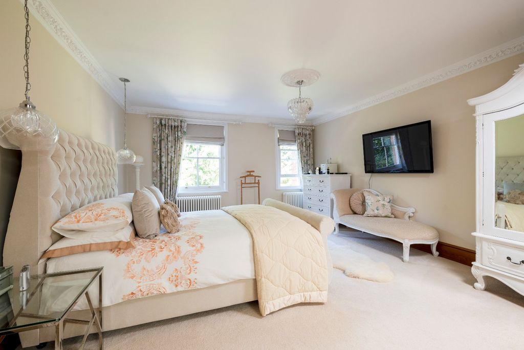 Additional image 8 of 4 bed detached house for saleOverthorpe, Banbury, Oxfordshire OX17