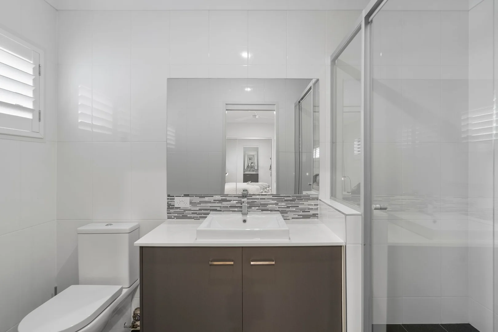 Additional image 19 of 7 North View Street, Hope Island QLD 4212