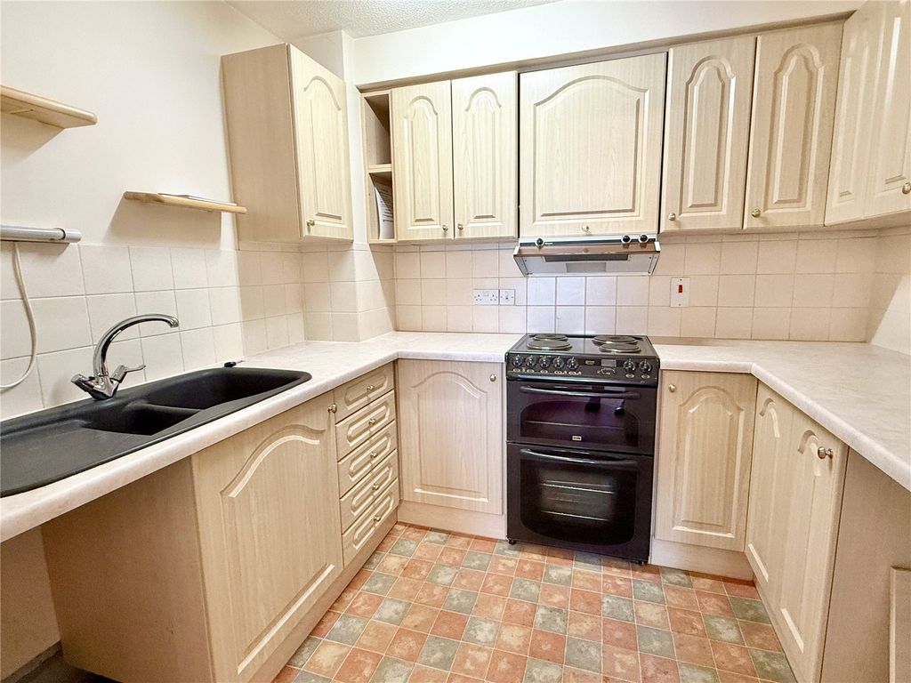 Additional image 2 of 2 bed flat for saleRegent Court, Roft Street, Oswestry, Shropshire SY11