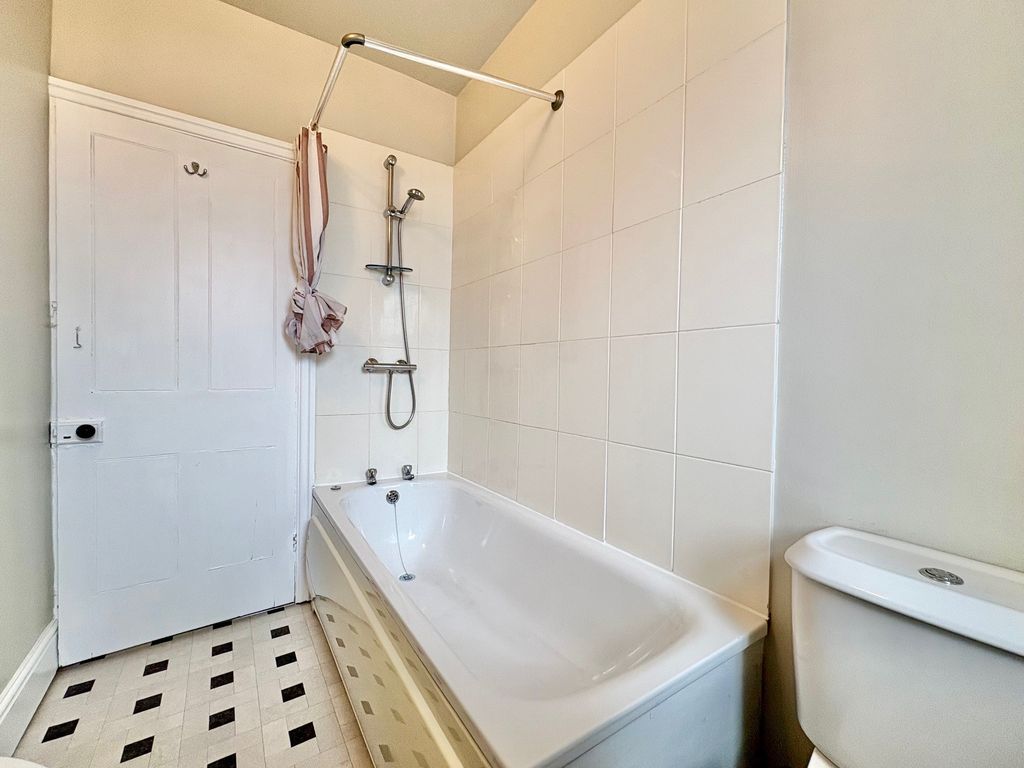 Additional image 5 of 2 bed flat for saleRutland Street, Matlock DE4