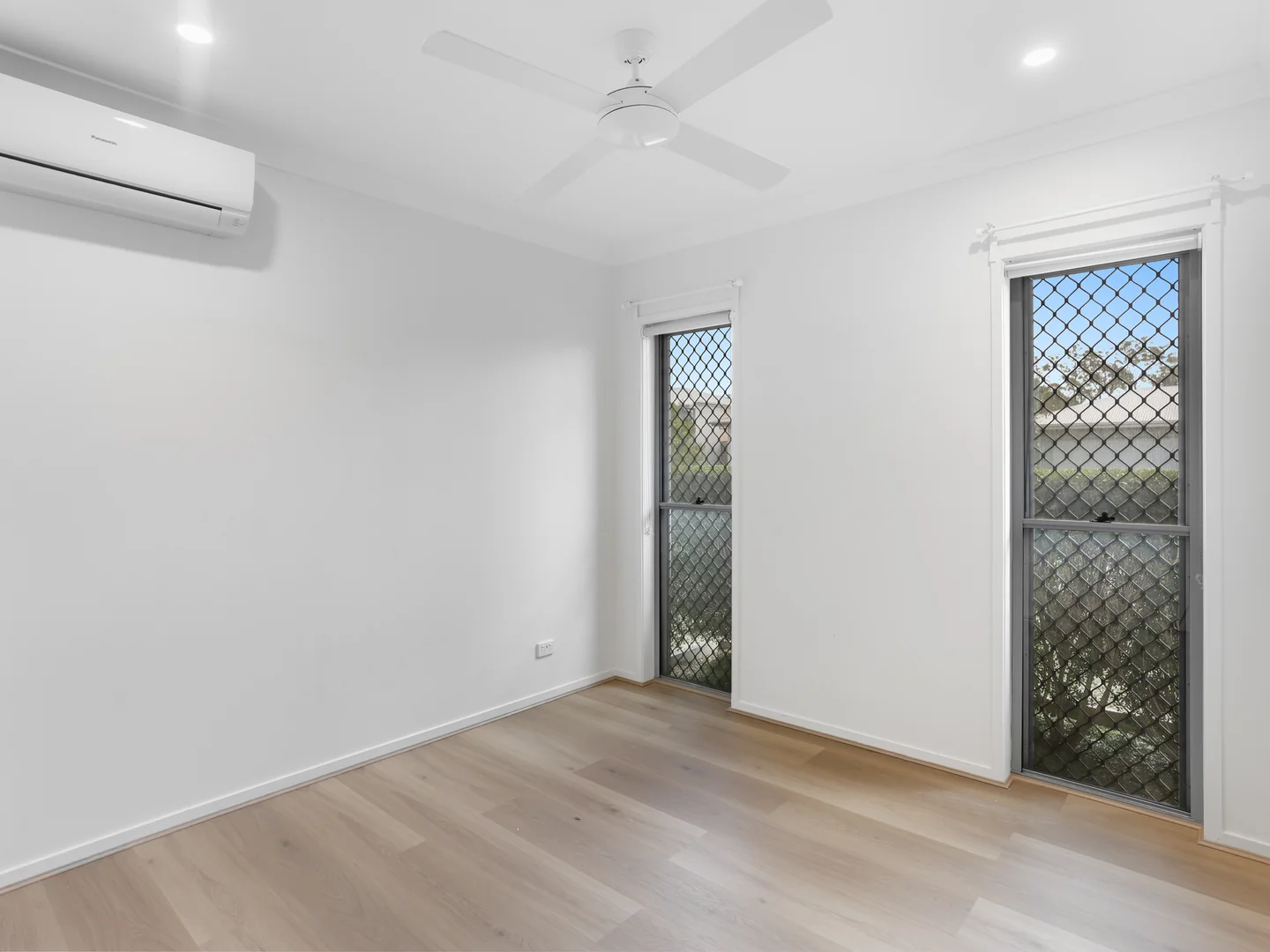 19 Boston Terrace, Coomera QLD 4209 photo 5