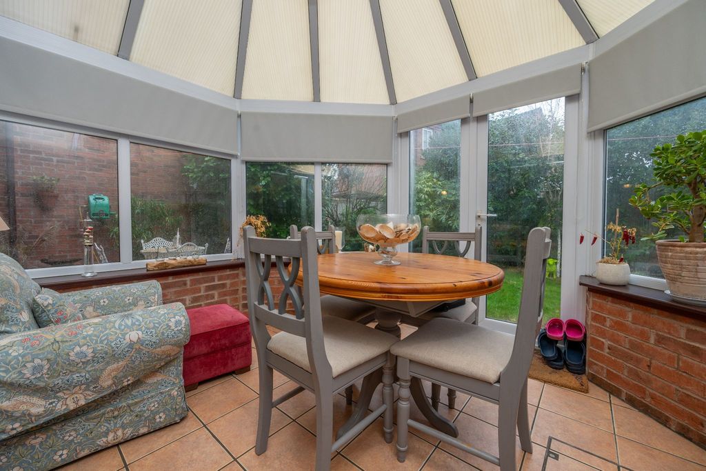 Additional image 7 of 2 bed semi-detached house for saleAbbey Mews, Alcester B49
