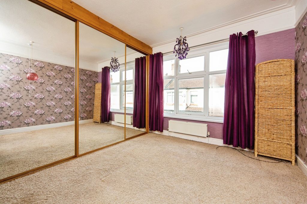 Additional image 10 of 4 bed end terrace house for saleKingsdale Avenue, Birkenhead CH42