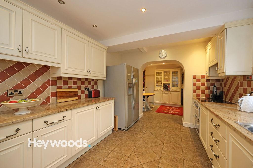 Additional image 7 of 4 bed detached house for saleChantry Road, Westlands, Newcastle Under Lyme ST5