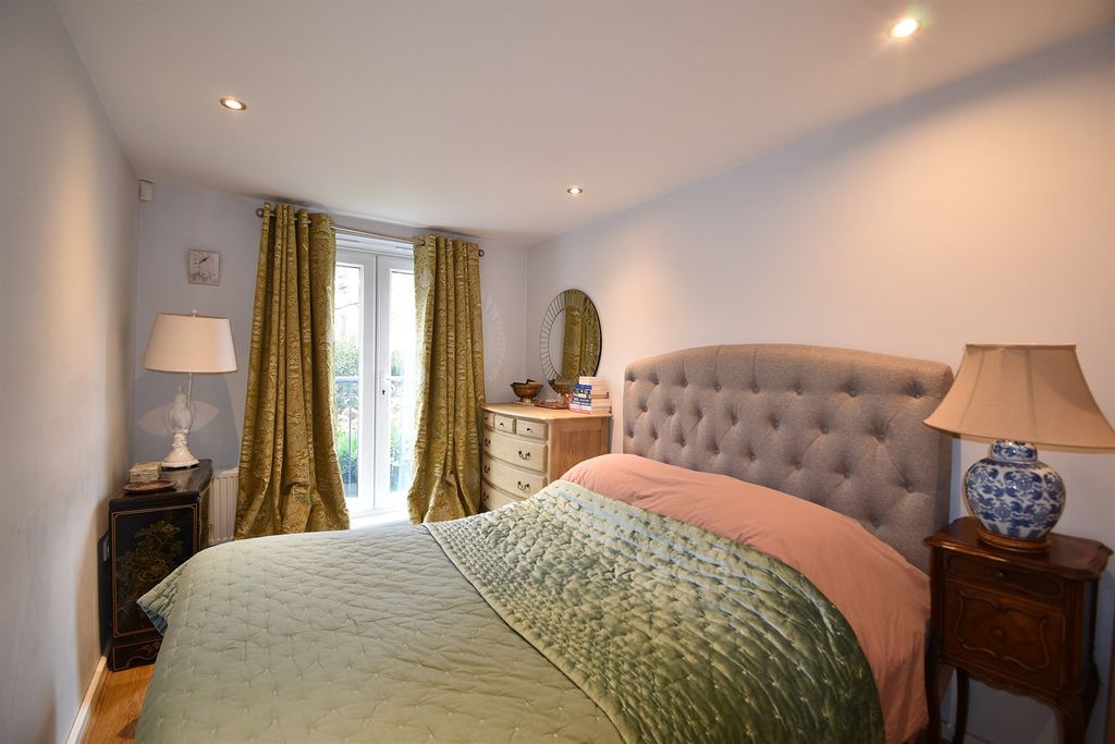 Additional image 9 of 2 bed flat for saleWolverton House, George Street, Alderley Edge SK9