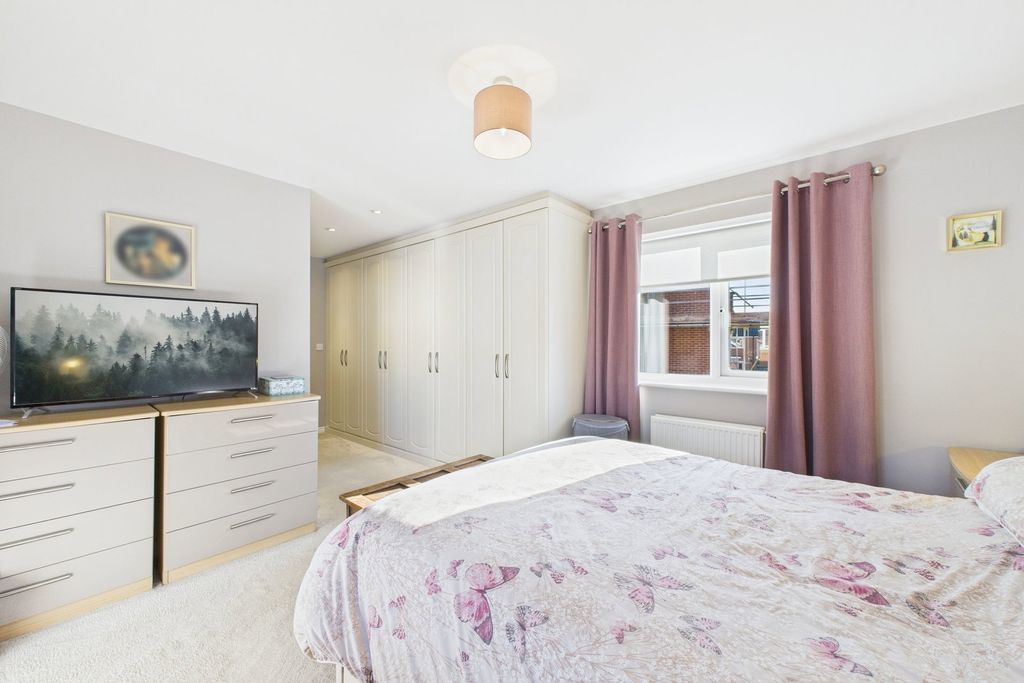 Additional image 25 of 4 bed detached house for saleNuthatch Way, Attleborough NR17