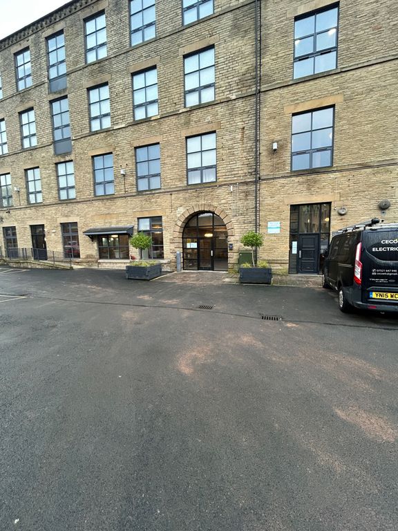 Additional image 15 of 1 bed flat for saleBlakeridge Lane, Batley WF17