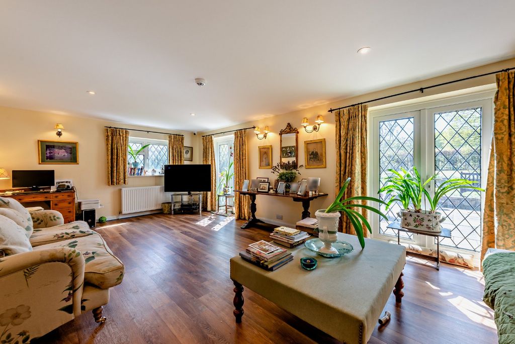 Additional image 10 of 8 bed equestrian for saleConeyhurst Road, Billingshurst, West Sussex RH14
