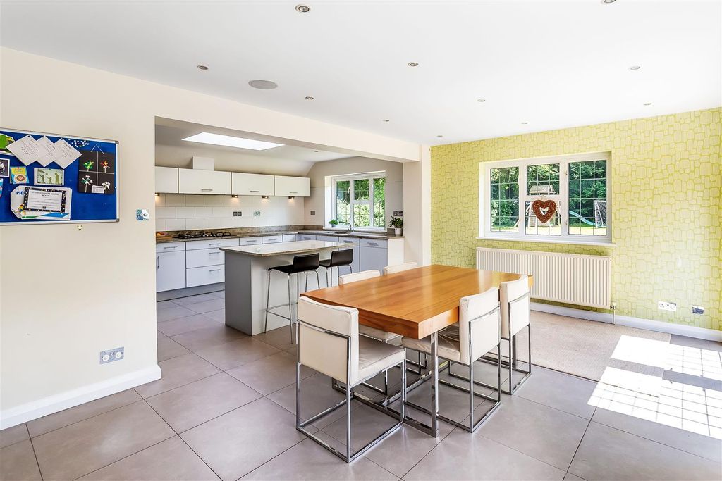 Additional image 15 of 4 bed detached house for saleCrampshaw Lane, Ashtead KT21