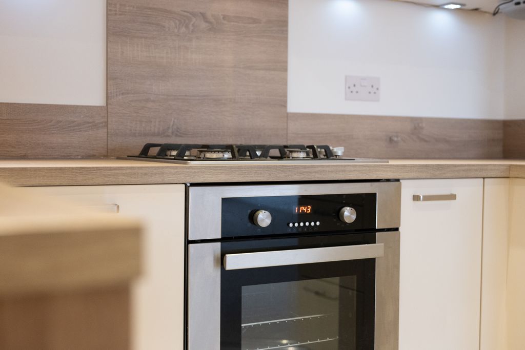 Additional image 8 of 2 bed flat for salePentywyn Road, Deganwy LL31