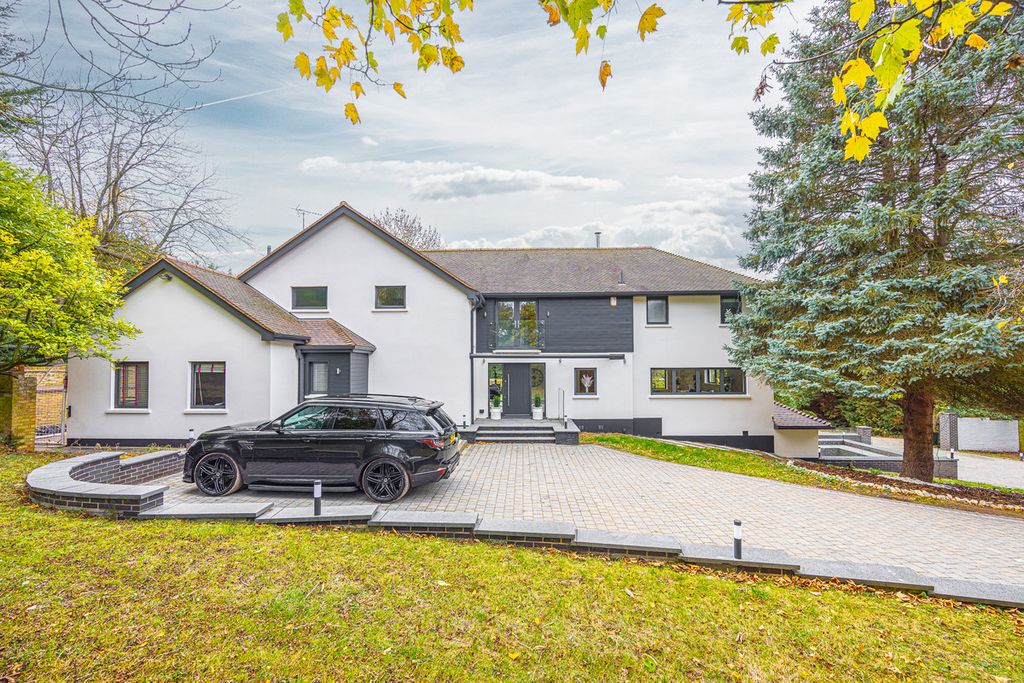 Additional image 2 of 5 bed detached house for saleBowers Road, Benfleet SS7