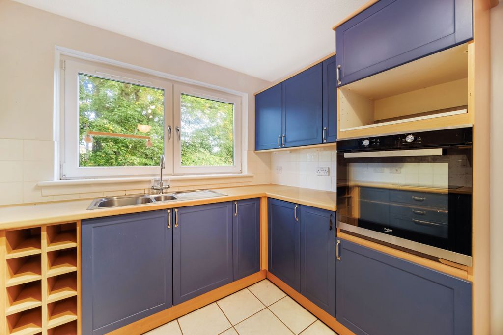 Additional image 4 of 4 bed detached house for sale9 Burnside Park, Balerno, Edinburgh EH14