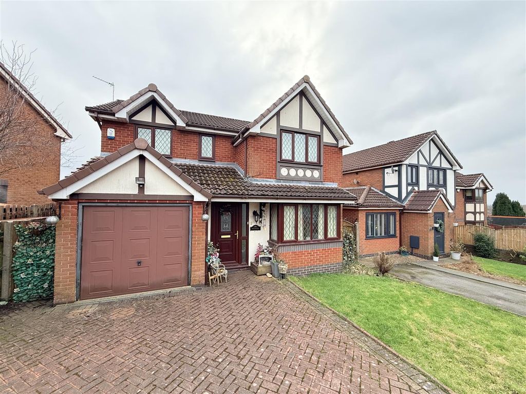 4 bed detached house for saleMeadowbank, Ashton-Under-Lyne OL7