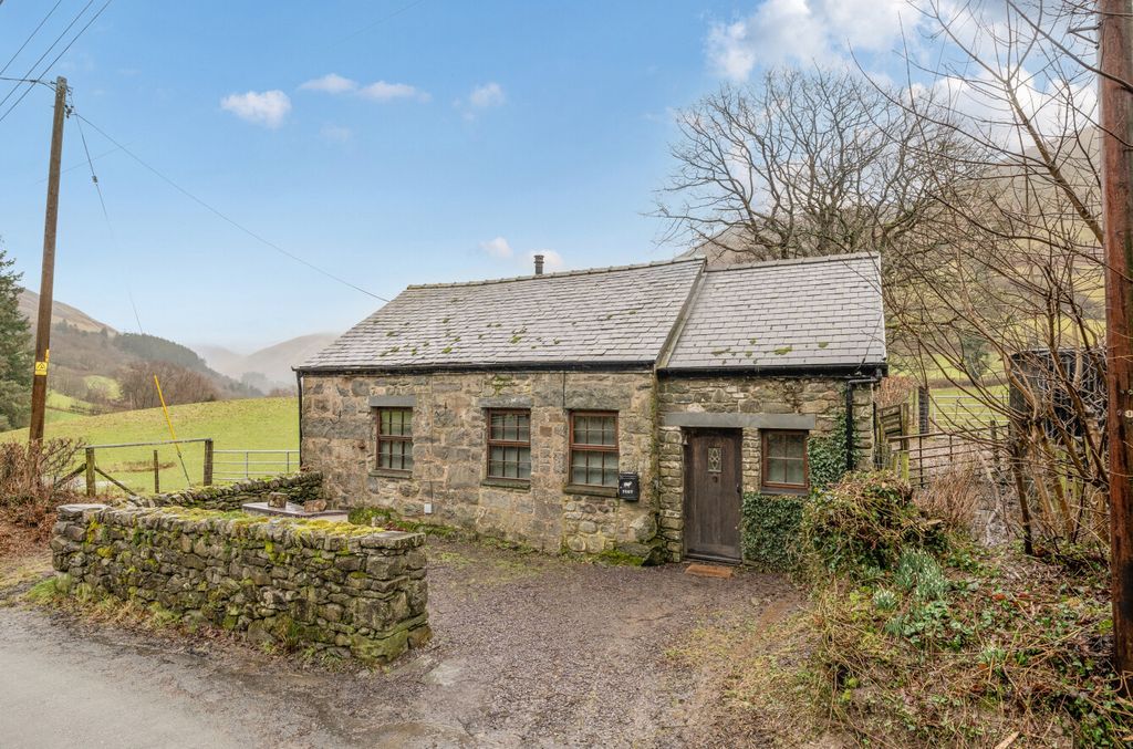 Detached house for saleLlanymawddwy, Machynlleth, Gwynedd SY20