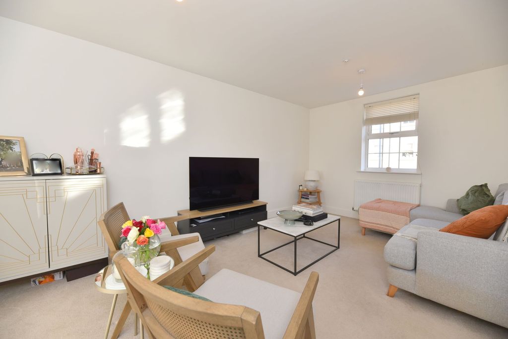 Additional image 9 of 4 bed semi-detached house for saleWharf Mews, Biggleswade SG18