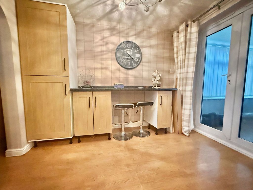 Additional image 6 of 4 bed detached house for saleConstantine Way, Bilston WV14