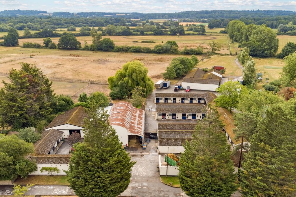 Additional image 3 of 5 bed equestrian for saleShinfield, Reading, Berkshire RG2