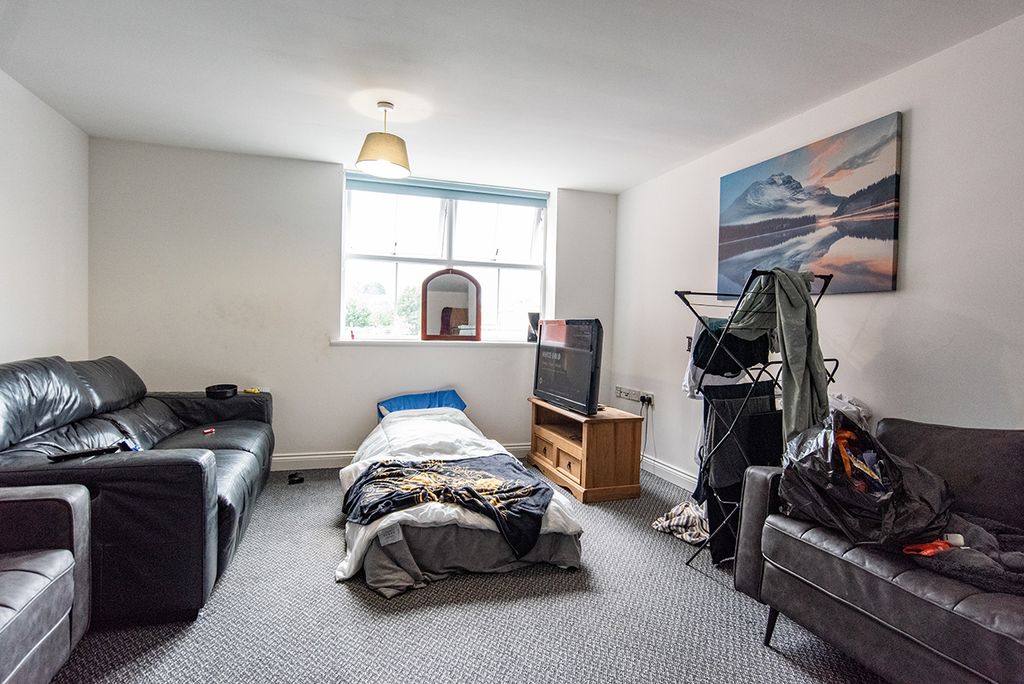 Additional image 4 of 2 bed flat for saleCrossley Street, Ripley DE5