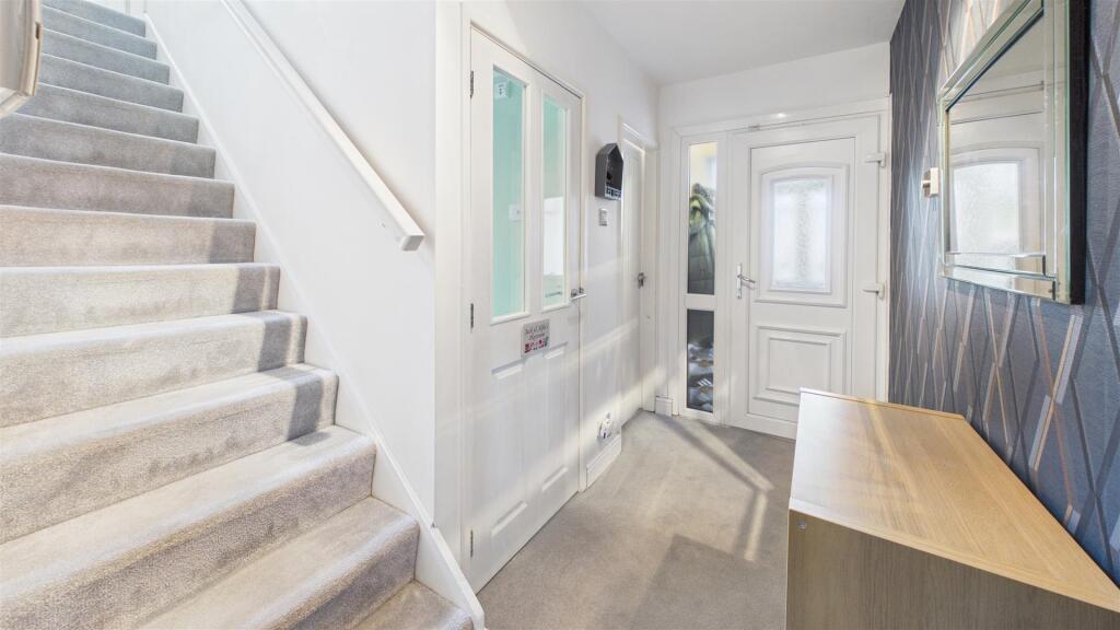 Additional image 17 of Foxlea Road, Halesowen