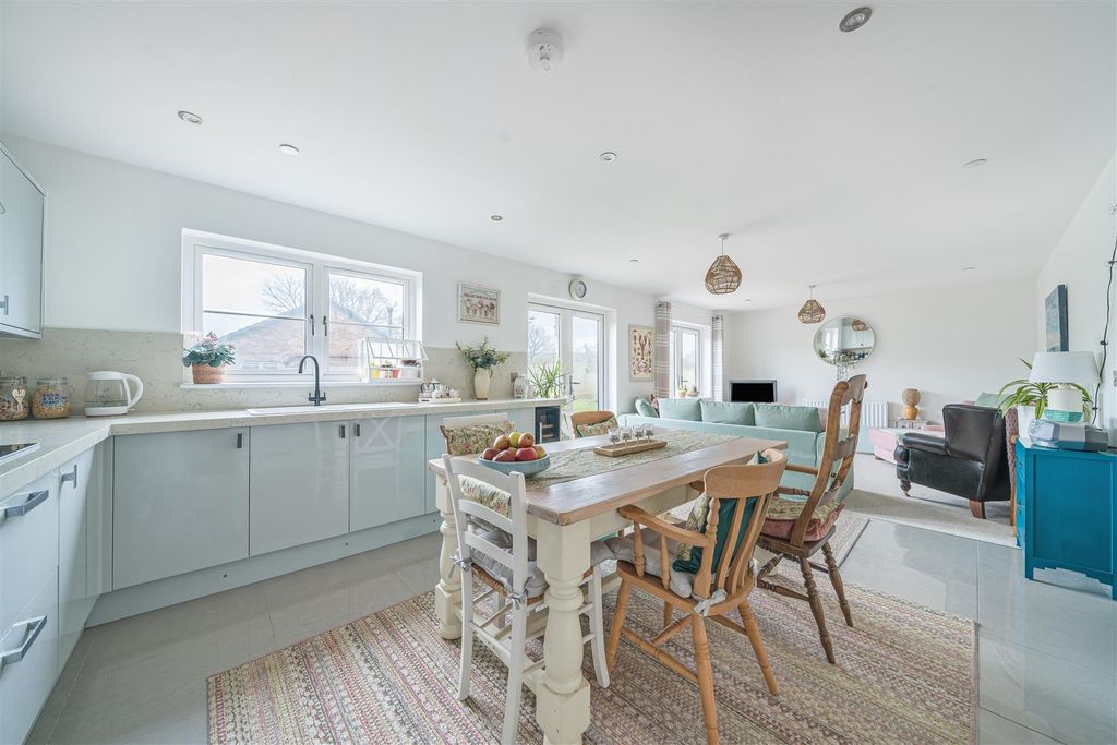 Additional image 6 of 3 bed detached bungalow for saleLlys Tirnant, Tycroes, Ammanford SA18