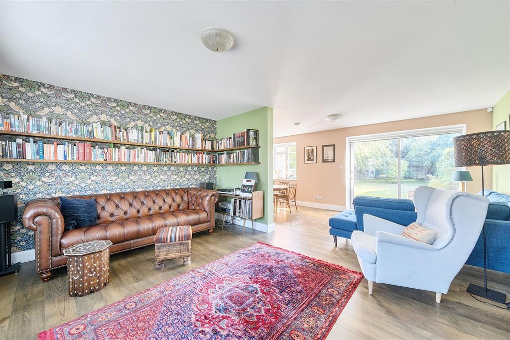 Additional image 14 of 4 bed semi-detached house for saleWest Farm Close, Ashtead KT21