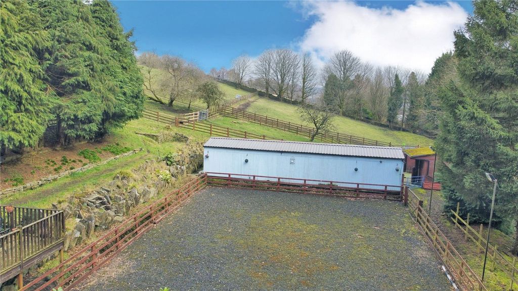 Additional image 39 of 5 bed semi-detached house for saleLodge Lane, Bacup, Rossendale OL13