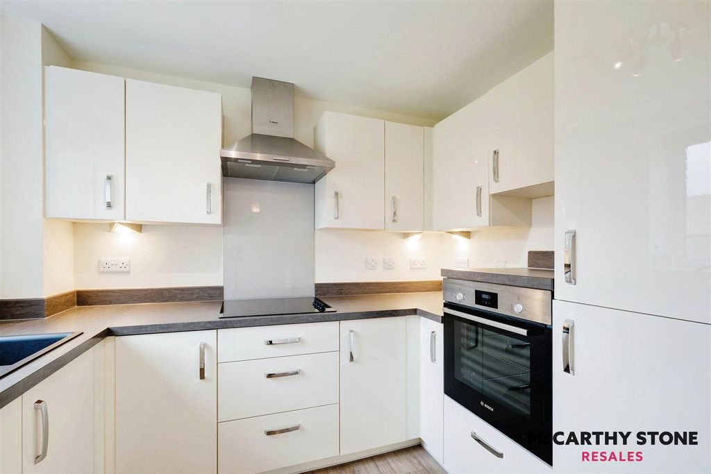 Additional image 13 of 1 bed flat for saleWayfarer Place, The Dean, Alresford SO24