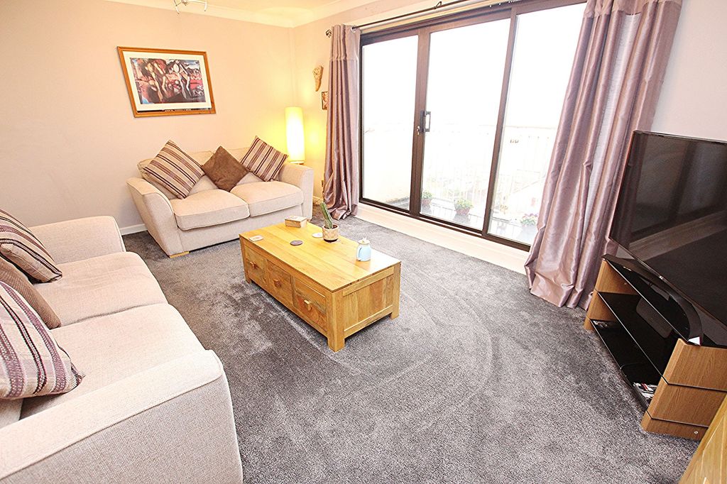 Additional image 4 of 2 bed flat for saleMarjoribanks Street, Bathgate EH48