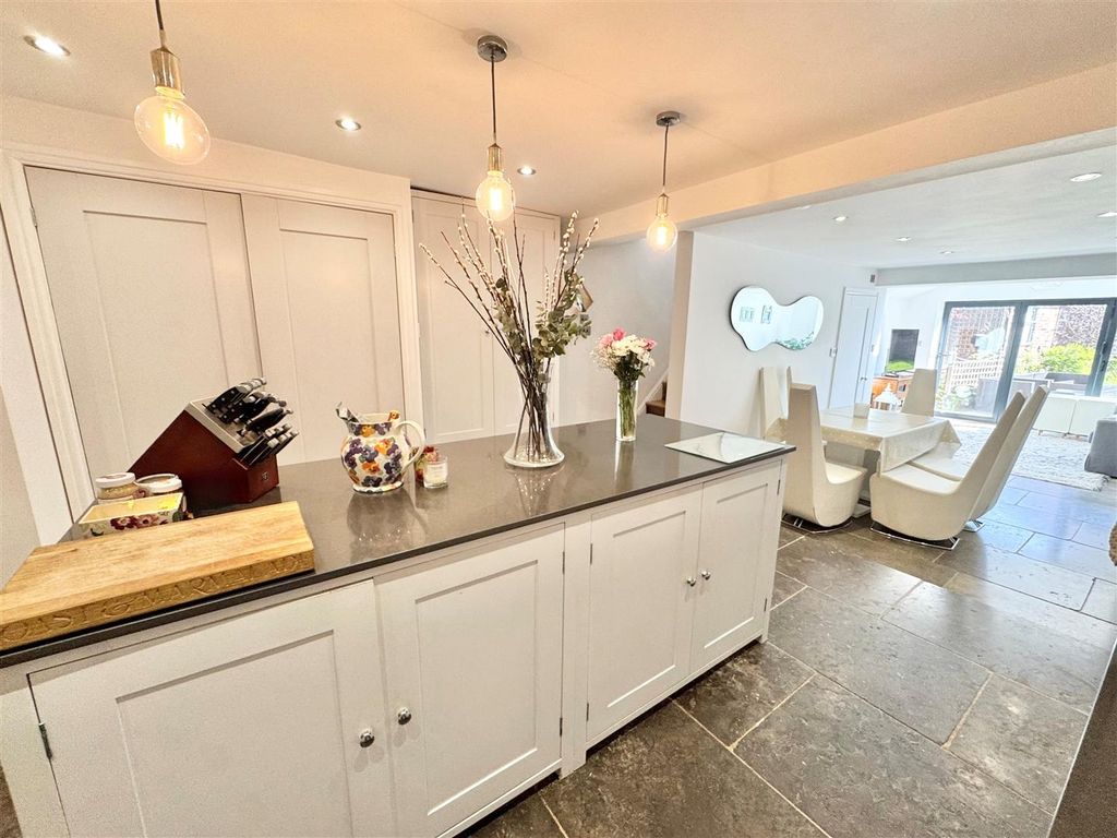 Additional image 11 of 4 bed terraced house for saleHeyes Lane, Alderley Edge SK9