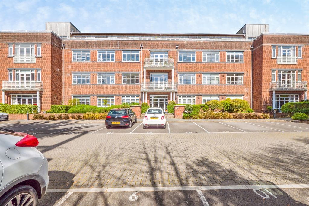 Additional image 15 of 1 bed flat for saleRomilly Crescent, Cardiff CF11