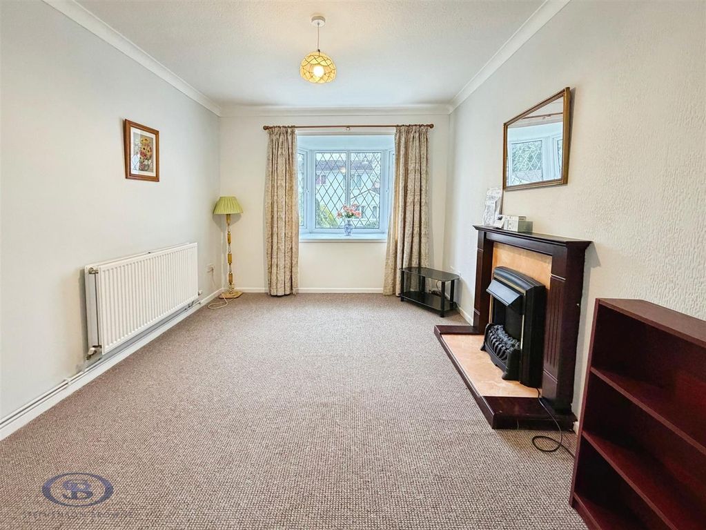 1 bed flat for saleCastle Ridge, Newcastle ST5 photo 5