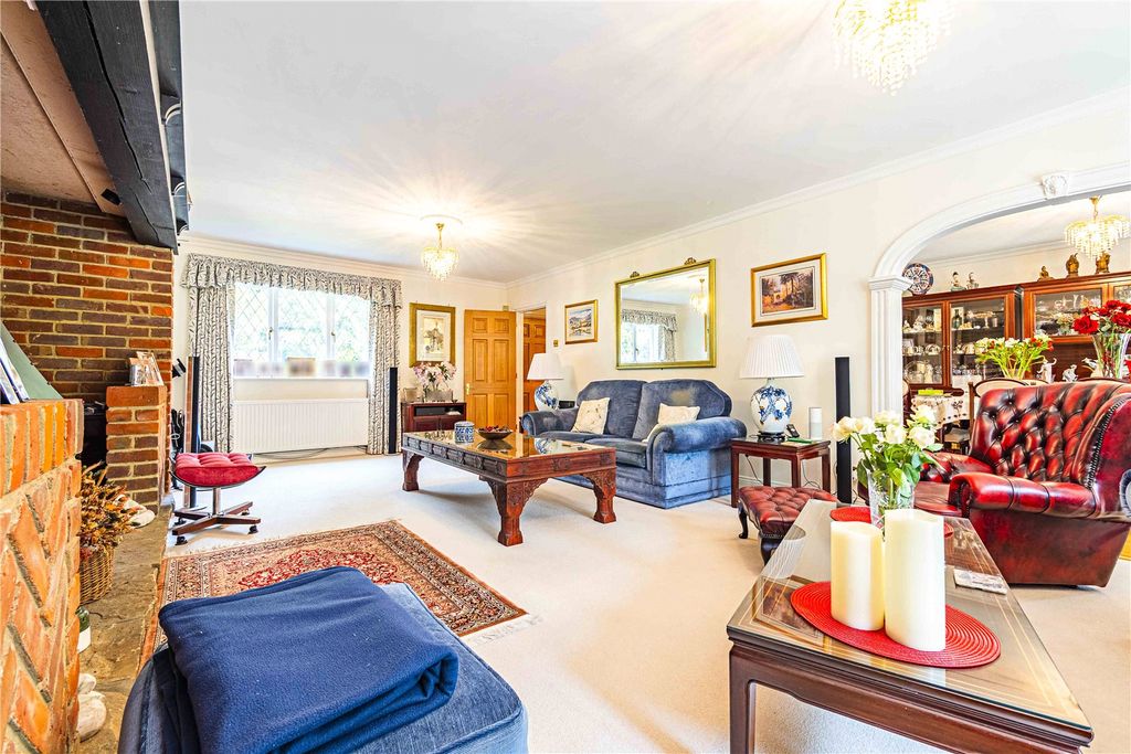 Additional image 2 of 5 bed detached house for saleThe Beech, Gravel Path, Berkhamsted, Hertfordshire HP4