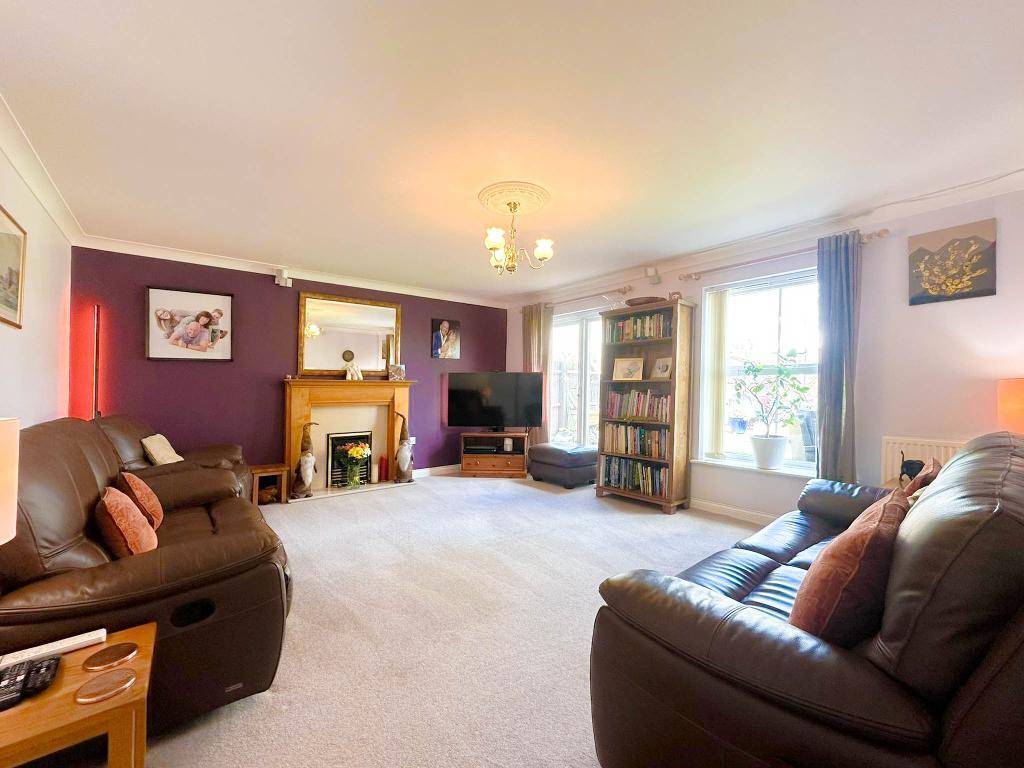 Additional image 7 of Castell Close, Trowbridge, BA14 7UJ