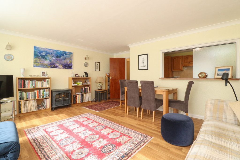 Additional image 4 of 2 bed flat for saleAlpha Road, Birchington, Kent CT7