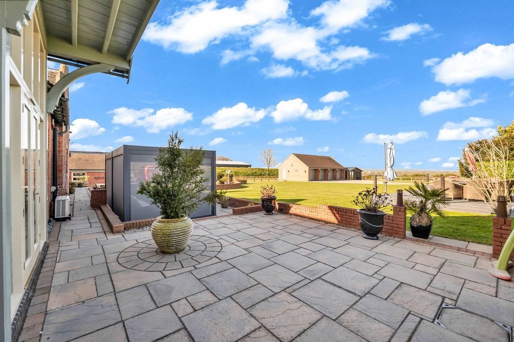 Additional image 54 of 4 bed barn conversion for saleHome Farm Courtyard, Castle Donington, Derby DE74