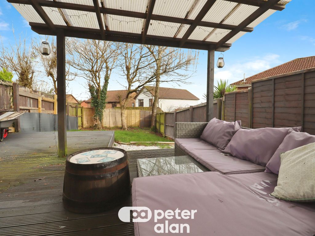 3 bed link detached house for saleCantref Close, Thornhill, Cardiff CF14 photo 3