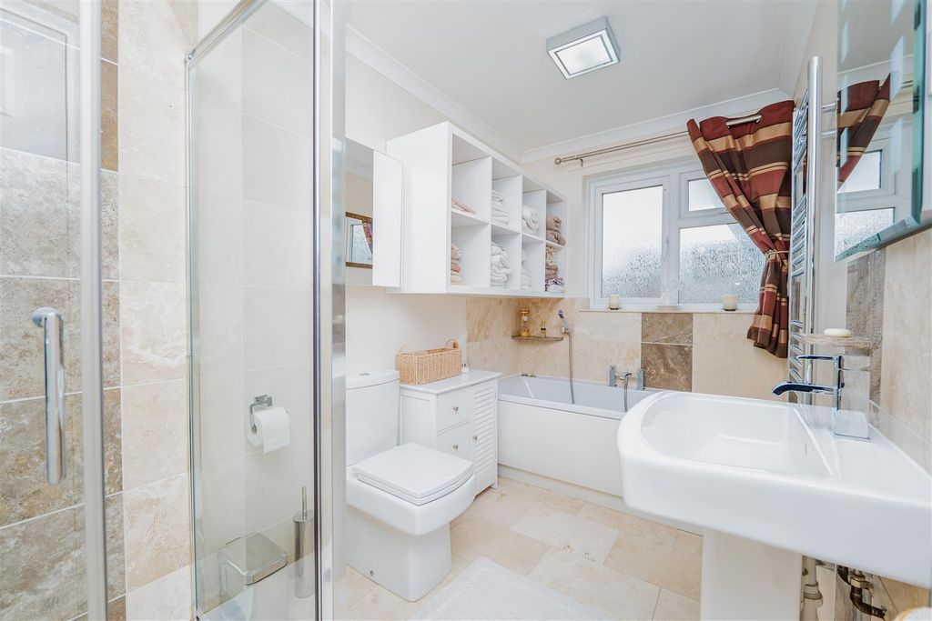 Additional image 28 of 5 bed detached house for saleSherbourne Close, Barry CF62
