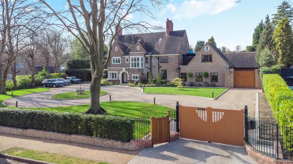 Luttrell Road, Four Oaks Estate