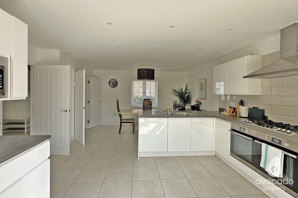 Additional image 3 of 5 bed detached house for saleWhitelands Way, Kingsmere, Bicester OX26