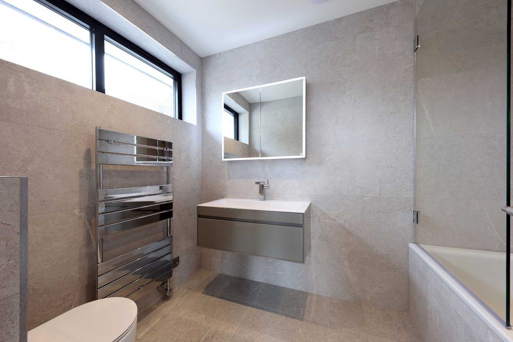 Additional image 11 of 6 bed detached house for saleStation Road, Amersham, Buckinghamshire HP7
