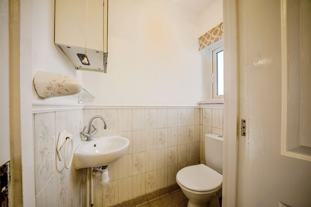 Additional image 7 of 5 bed detached house for saleBudden Crescent, Caldicot NP26