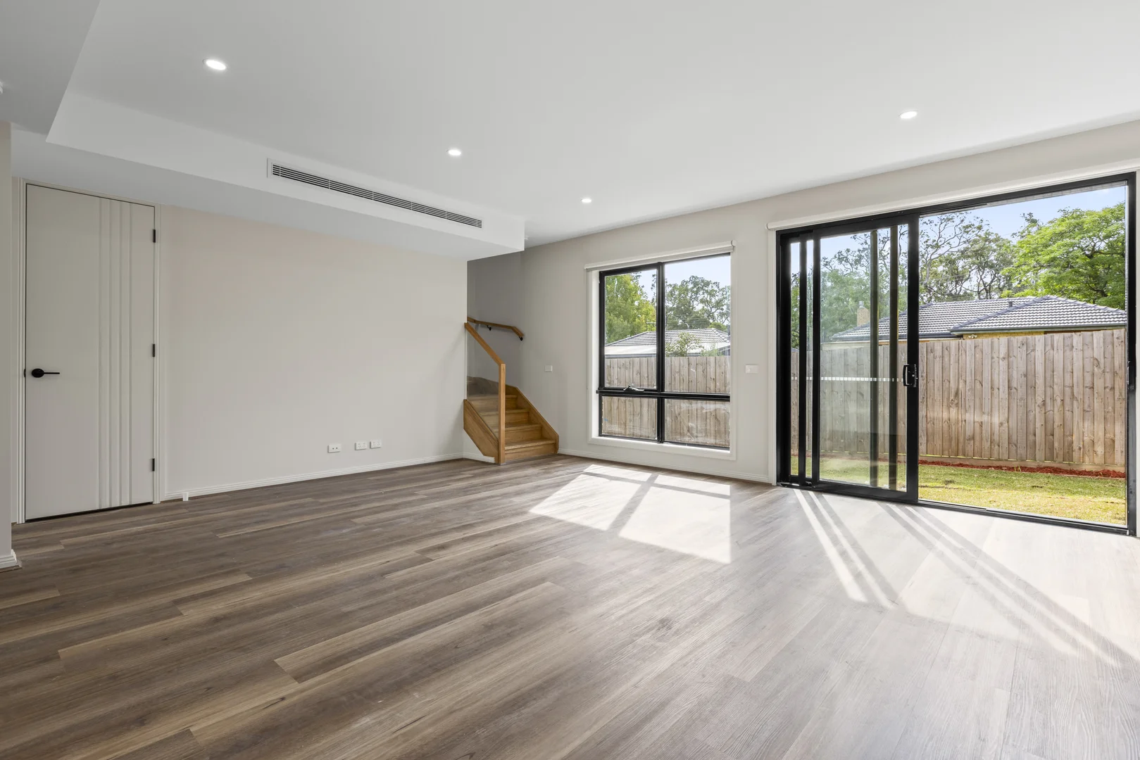Additional image 4 of 2/11 Bennett Avenue, Mount Waverley VIC 3149