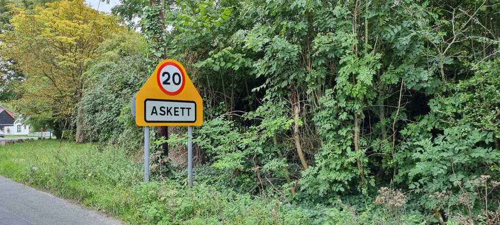 Additional image 14 of Land for saleAskett Village Lane, Princes Risborough HP27