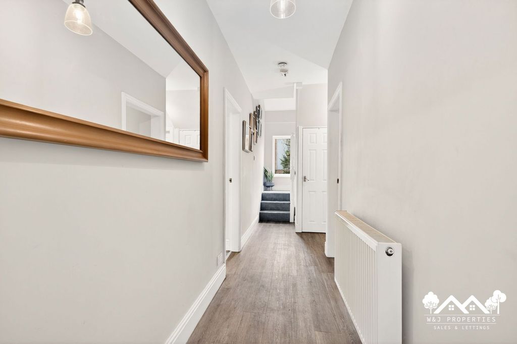 Additional image 5 of 3 bed semi-detached house for saleGrafton Avenue, Baxenden, Accrington BB5