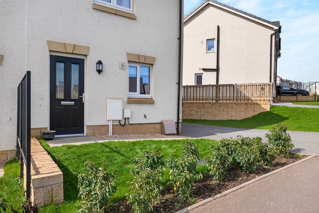 Additional image 19 of 2 bed semi-detached house for saleHedgerow Way, Coatbridge ML5
