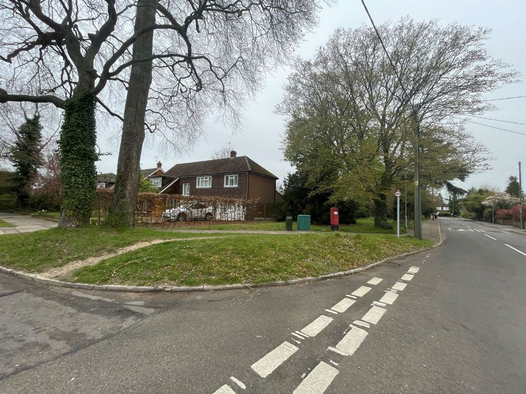 Additional image 5 of Land for saleLand Adjacent To 91 Grove Park, Tring, Hertfordshire HP23