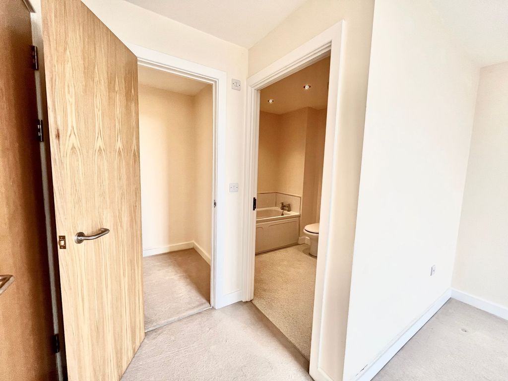 2 bed flat for saleTown End Road, Draycott DE72 photo 5