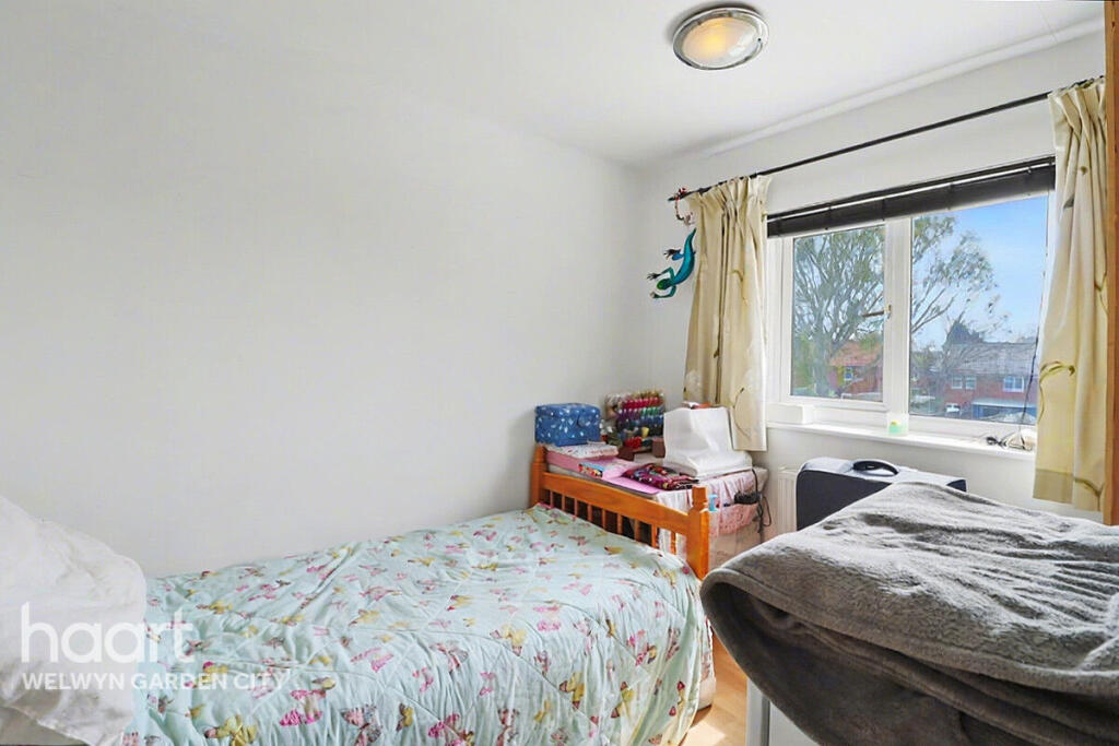 Additional image 21 of Wellcroft Road, Welwyn Garden City
