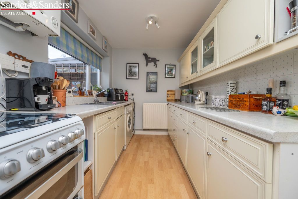 Additional image 8 of 2 bed terraced house for saleIcknield Row, Alcester B49
