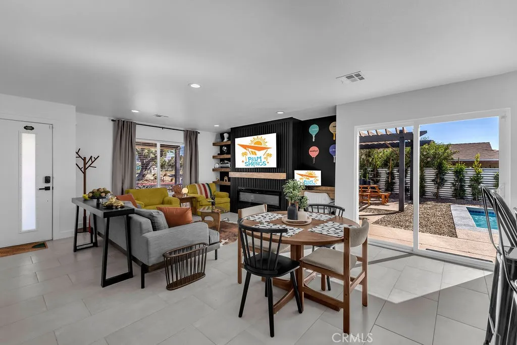Additional image 7 of 485 W Tramview Rd, Palm Springs, CA 92262